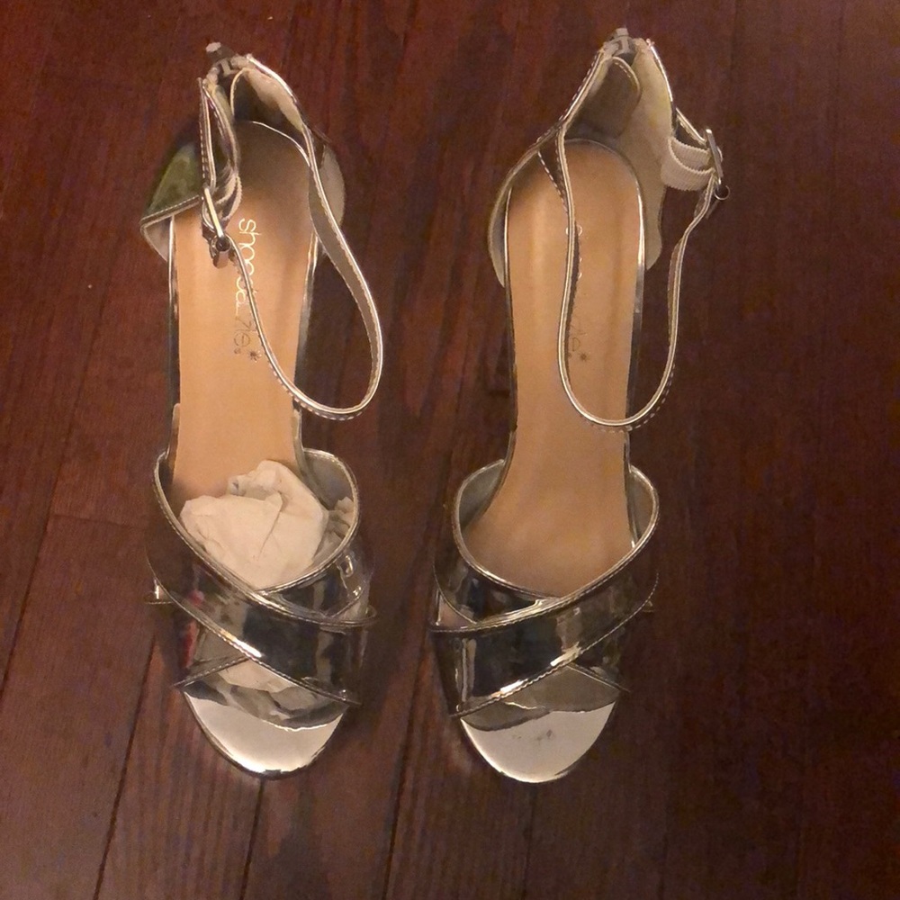 Silver platform shoes